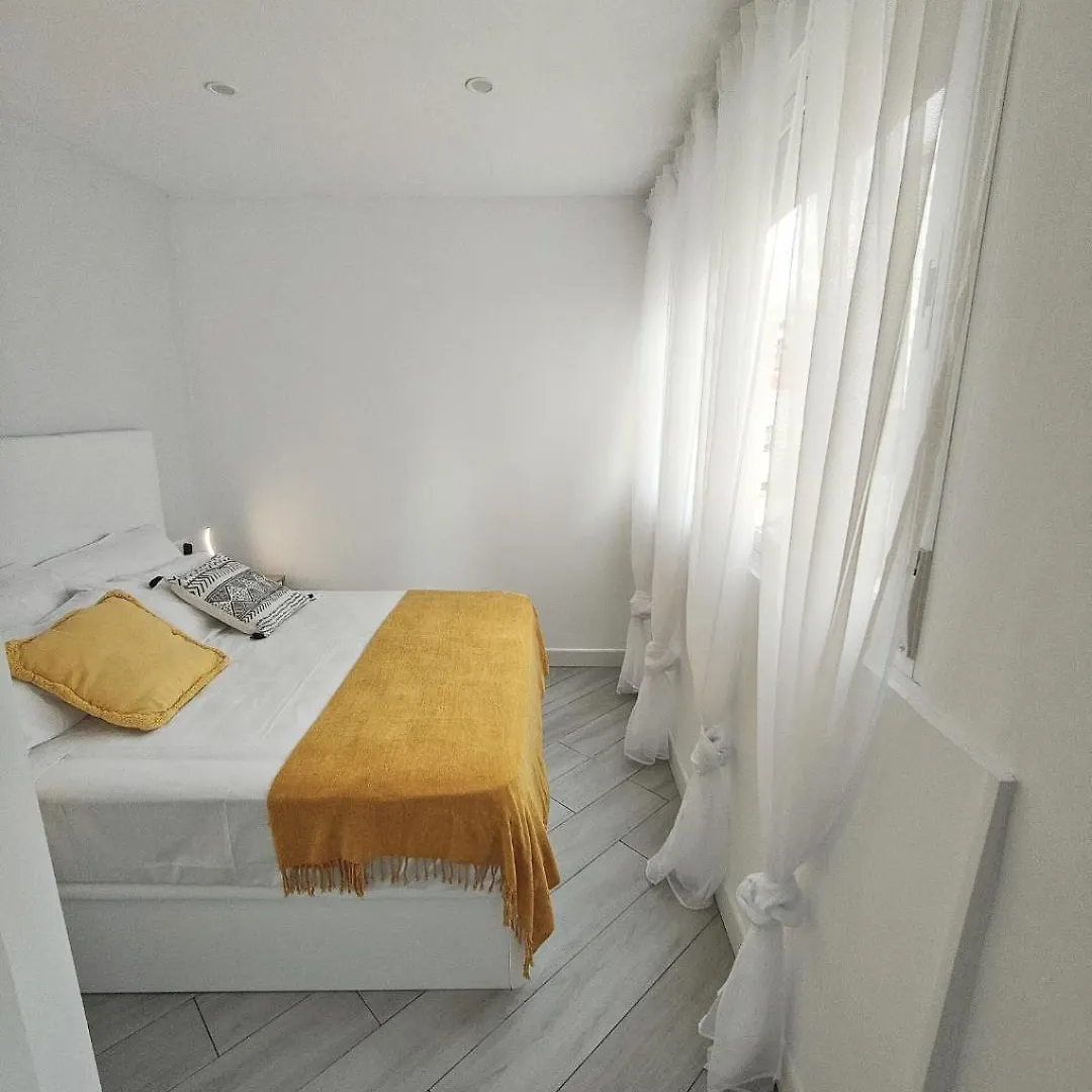 Апартаменты Marbella Playa Paseo Maritimo
