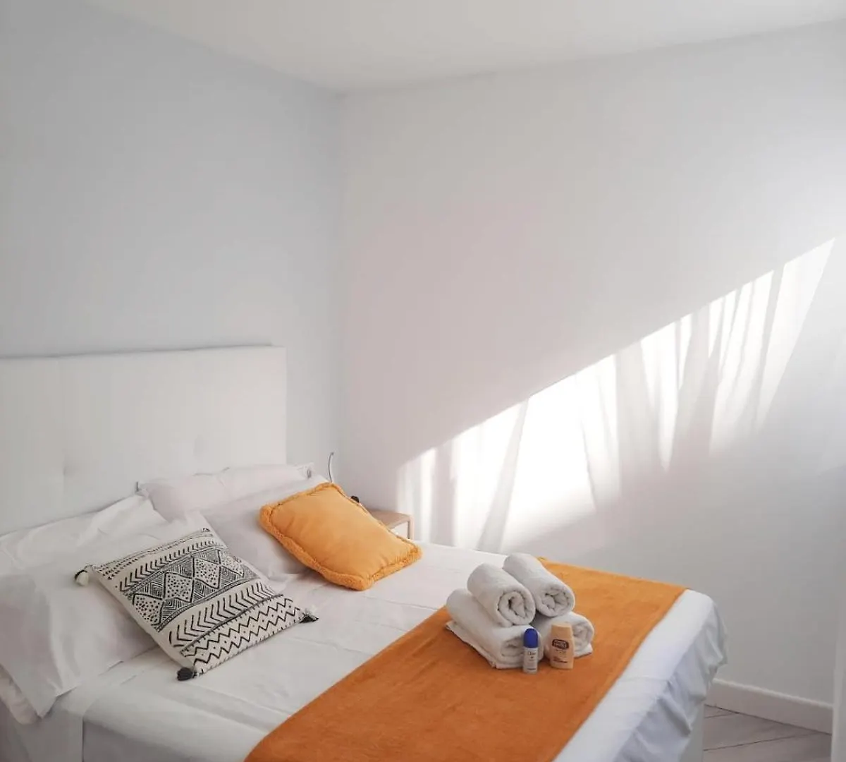 Marbella Playa Paseo Maritimo Apartment 0*,  Spain